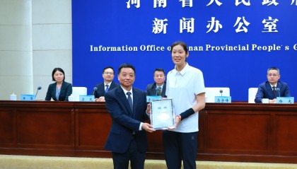 体育彩票-恭喜！朱婷出任河南女排联赛形象大使，中国女排该尽快召回她？